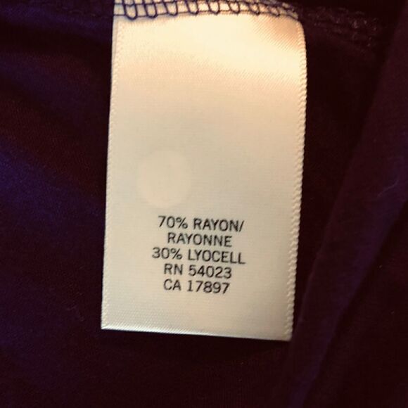 Banana Republic size small purple v-neck with black straps - Picture 5 of 5